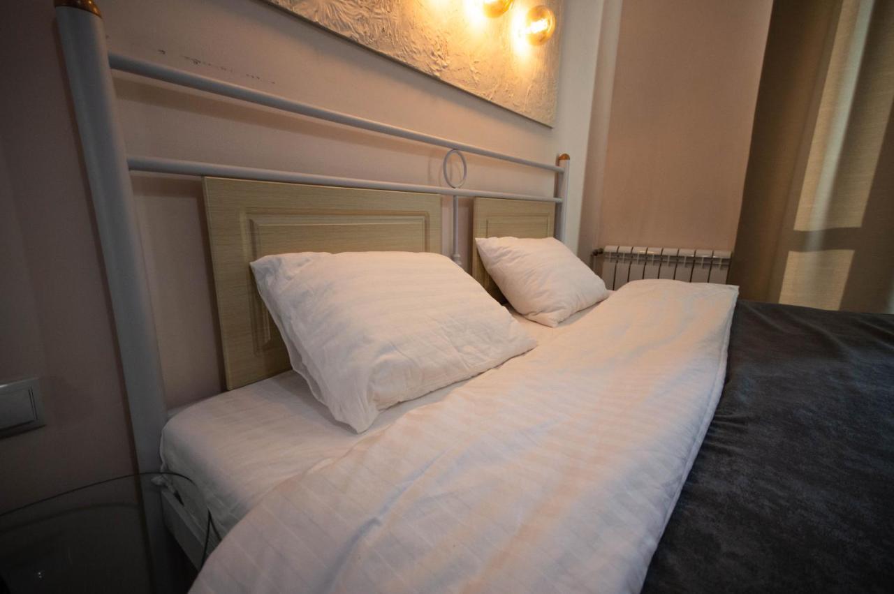 Kyiv Rouge Apartment Dış mekan fotoğraf