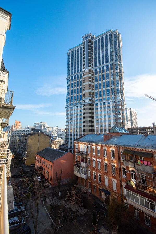 Kyiv Rouge Apartment Dış mekan fotoğraf