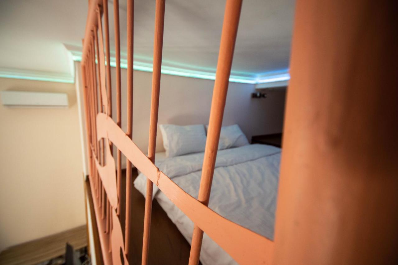 Kyiv Rouge Apartment Dış mekan fotoğraf